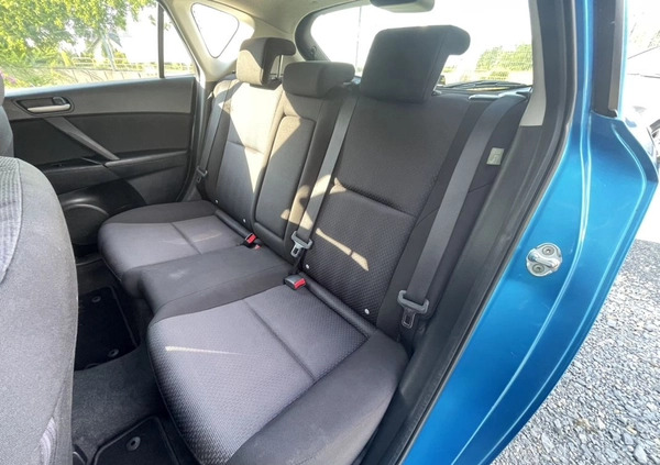 Mazda 3 cena 22900 przebieg: 192000, rok produkcji 2010 z Kęty małe 596